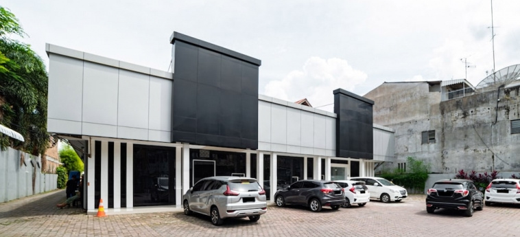 Photo - RedDoorz Plus near Thamrin Plaza Medan