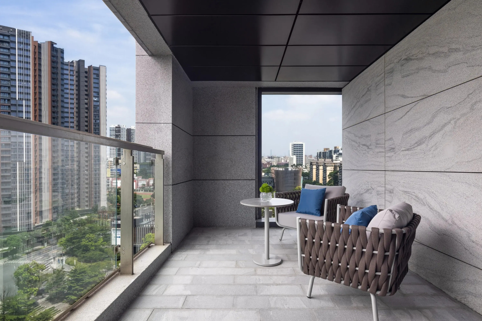 Photo - New World Guangzhou Hotel