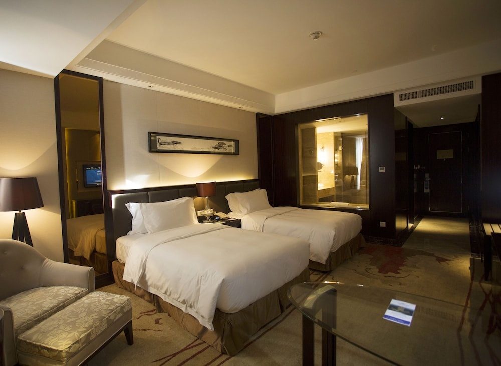 Howard Johnson Changsheng Plaza Meizhou