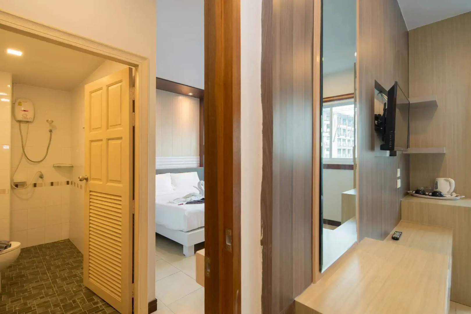 Photo - Baan Thai Beach Side Residence