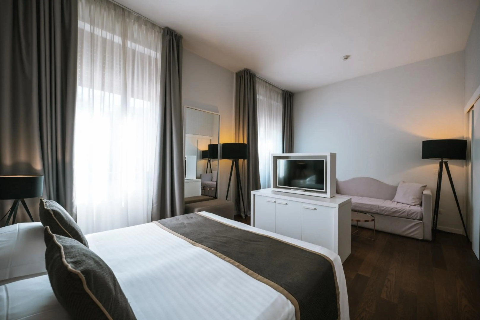 Foto - Hotel De la Ville