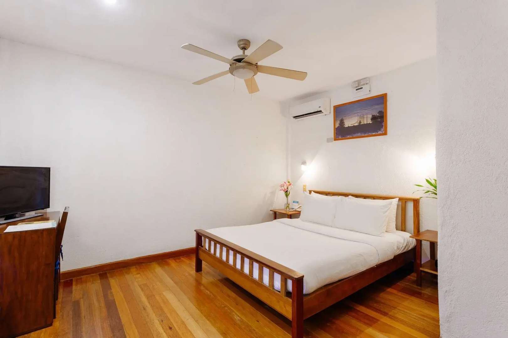 Photo - The Strand Boutique Resort