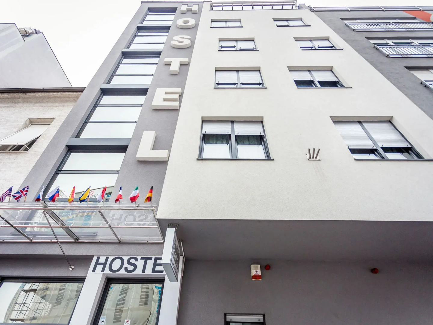 Photo - Hostel Moving