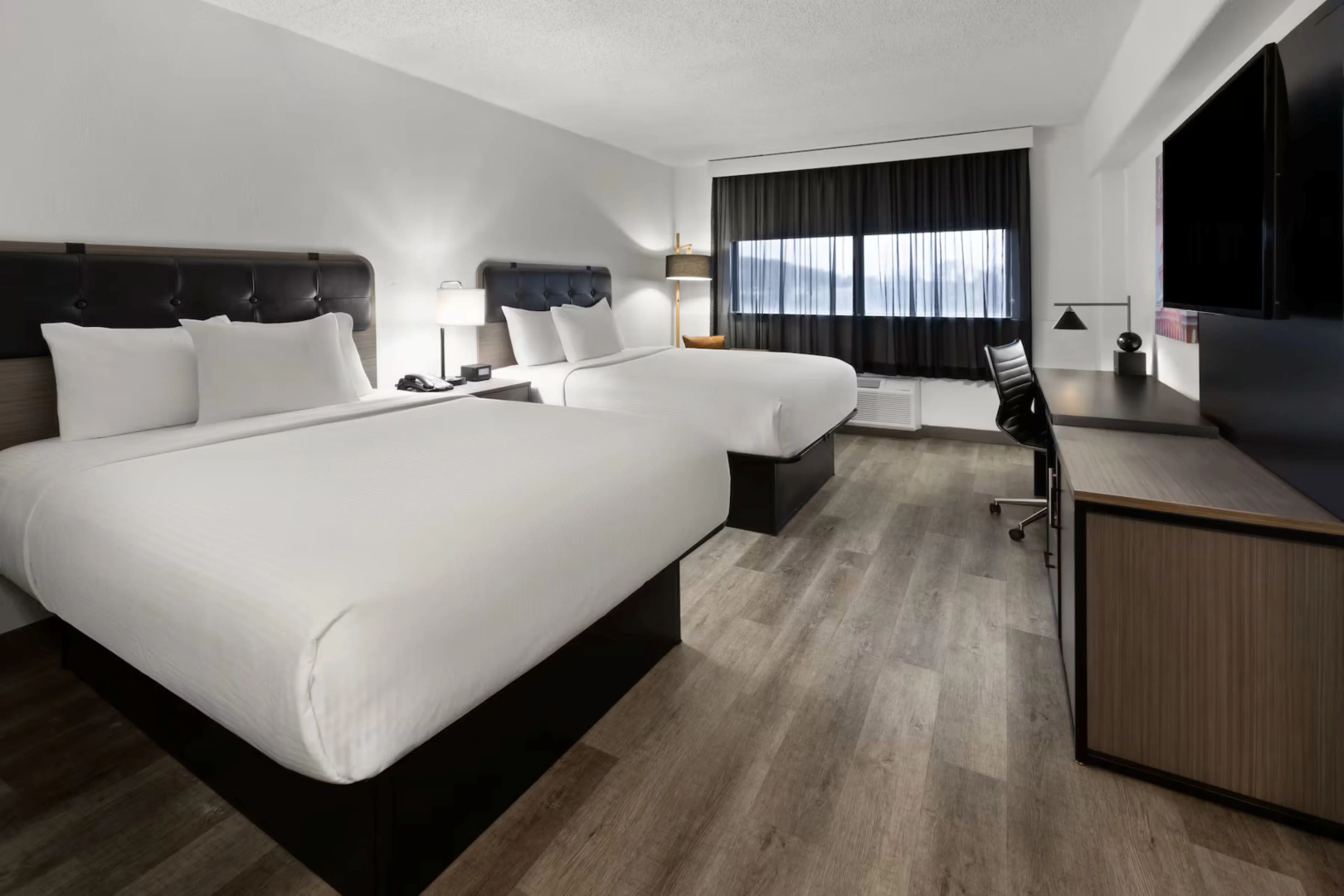 Foto - Holiday Inn Express And Suites Washington Dc Noma by IHG