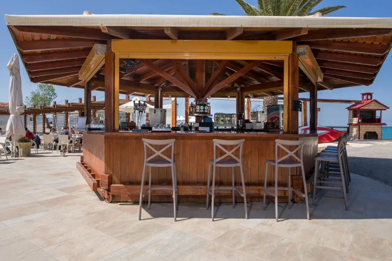 Photo - Kalyves Beach Hotel