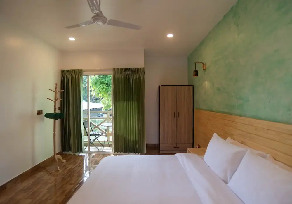 Photo - Turtle Maldives - Your Gateway to the Beach & Marine Adventures Await!