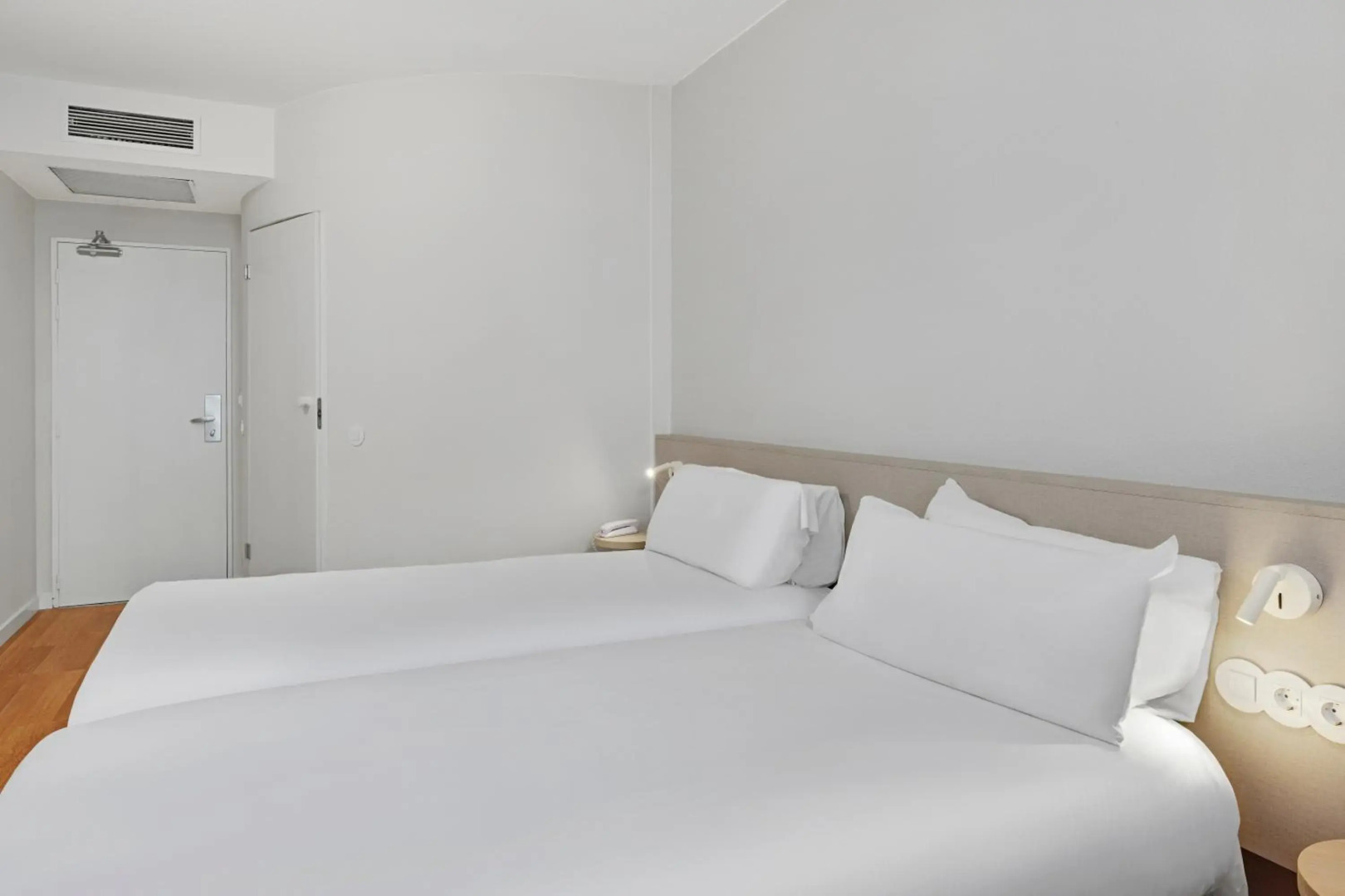 Foto - B&B HOTEL Zaragoza Centro