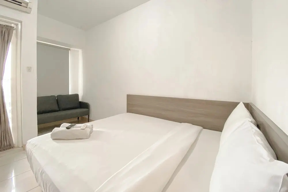 Good Place Studio Springlake Summarecon Bekasi Apartment