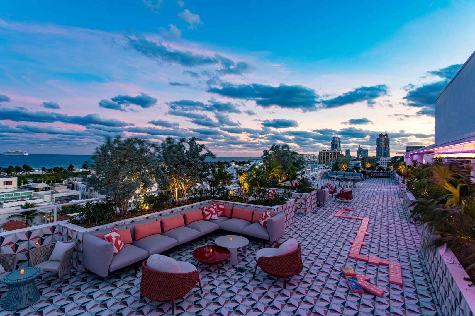 Photo - Moxy Miami South Beach
