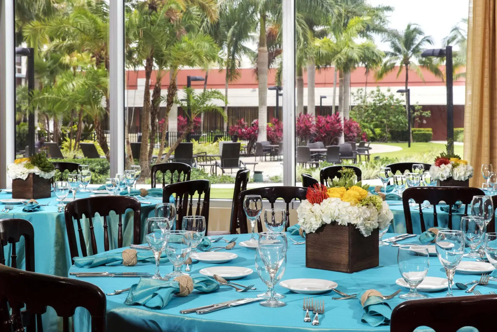 Photo - Courtyard by Marriott Miami Airport