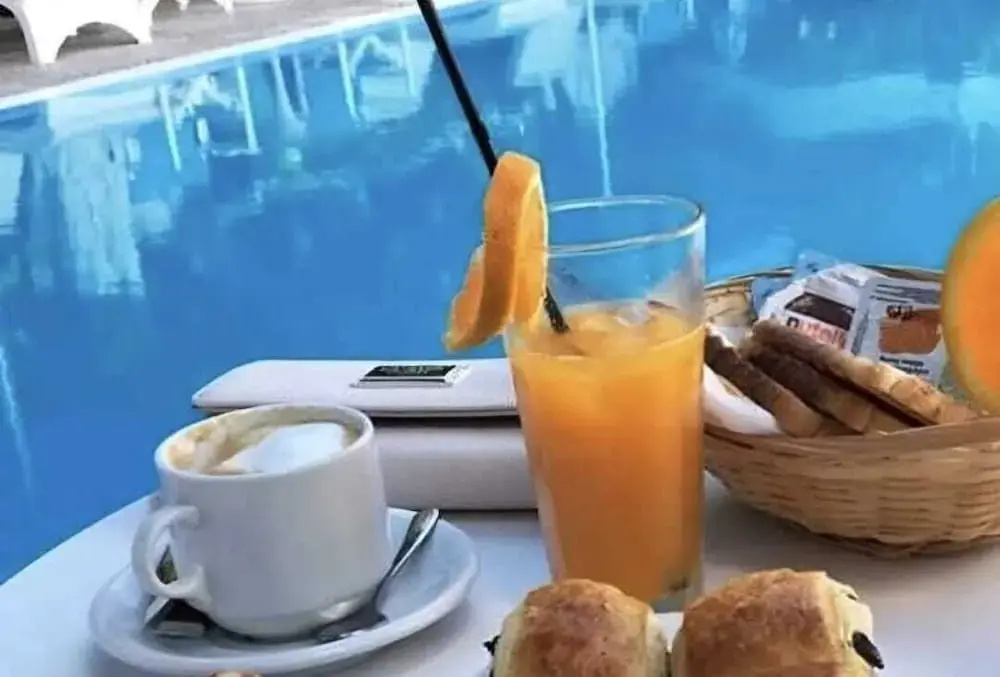 Foto - ELLI TROPiCAL LUXURY SUITES SUNSET-INFINITY POOL- SEA SIDE-NEAR CENTER PARKING