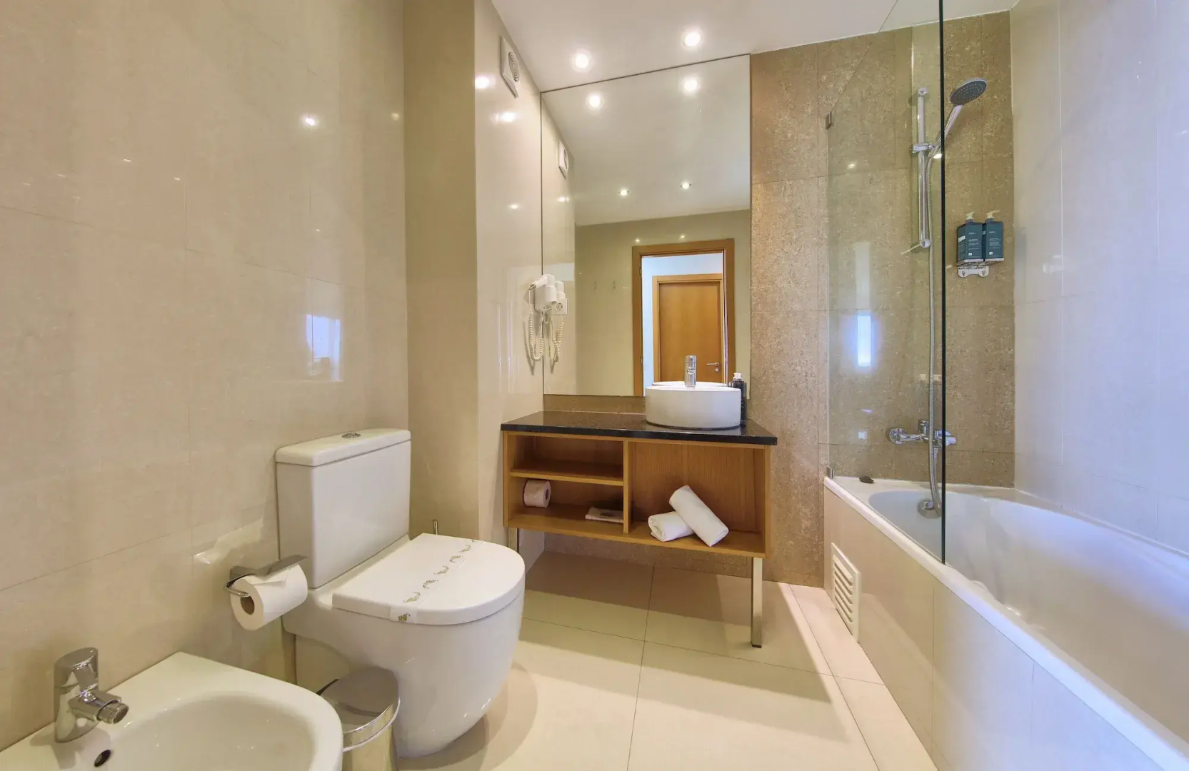 Foto - Agua Hotels Riverside