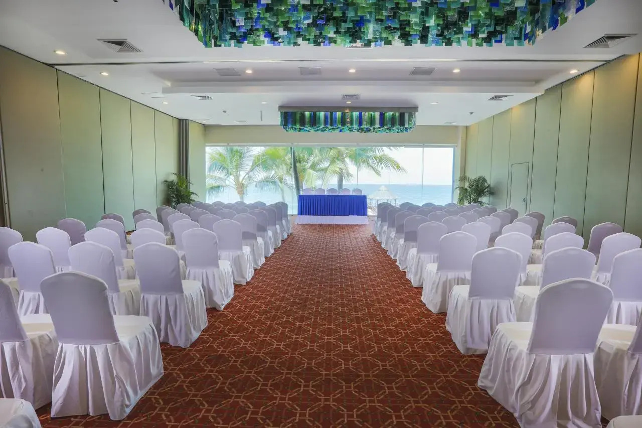 Photo - Crown Paradise Golden All Inclusive Resort - Adults Only