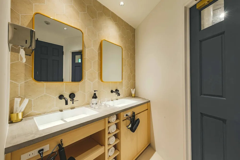 Photo - illi Sun Shimokitazawa