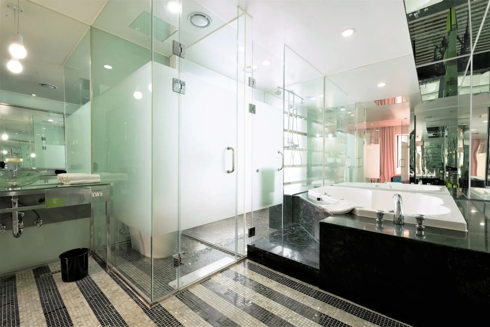 Photo - Imperial Palace Boutique Hotel Itaewon - Renovated in 2025