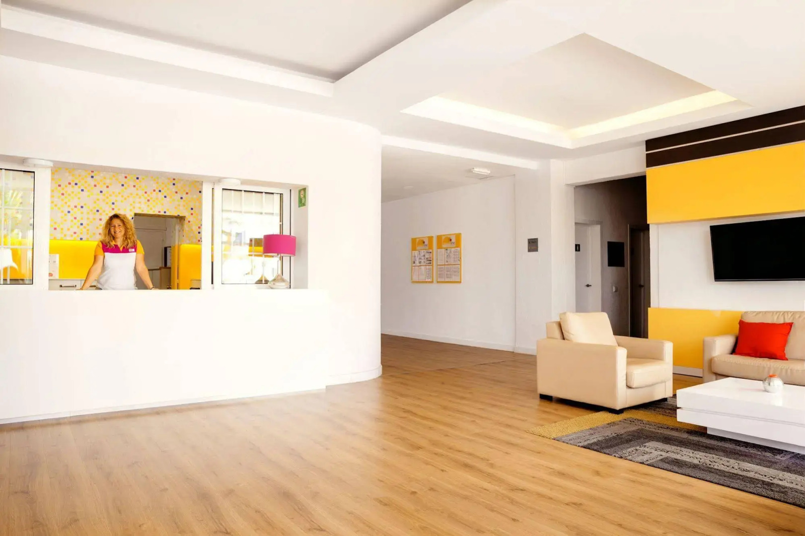 Photo - Caramelo Marina Calan Bosch - Adults Only