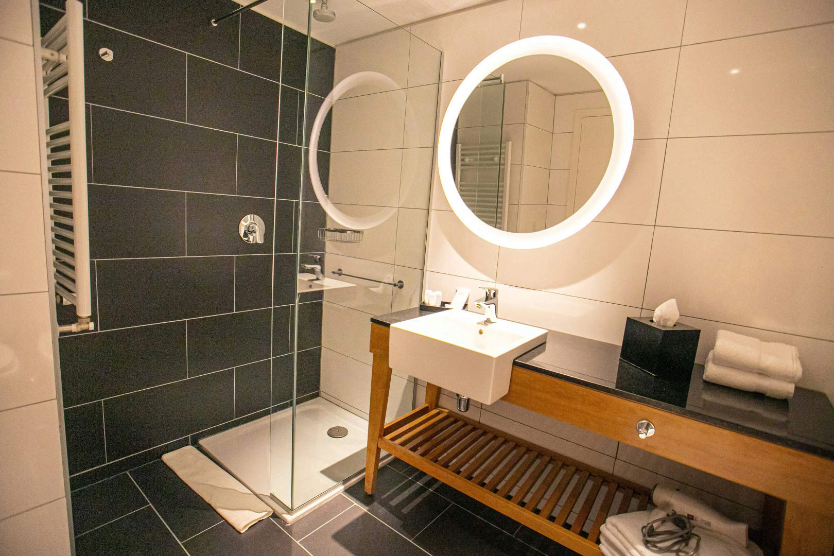 Photo - Hampton by Hilton Bariloche
