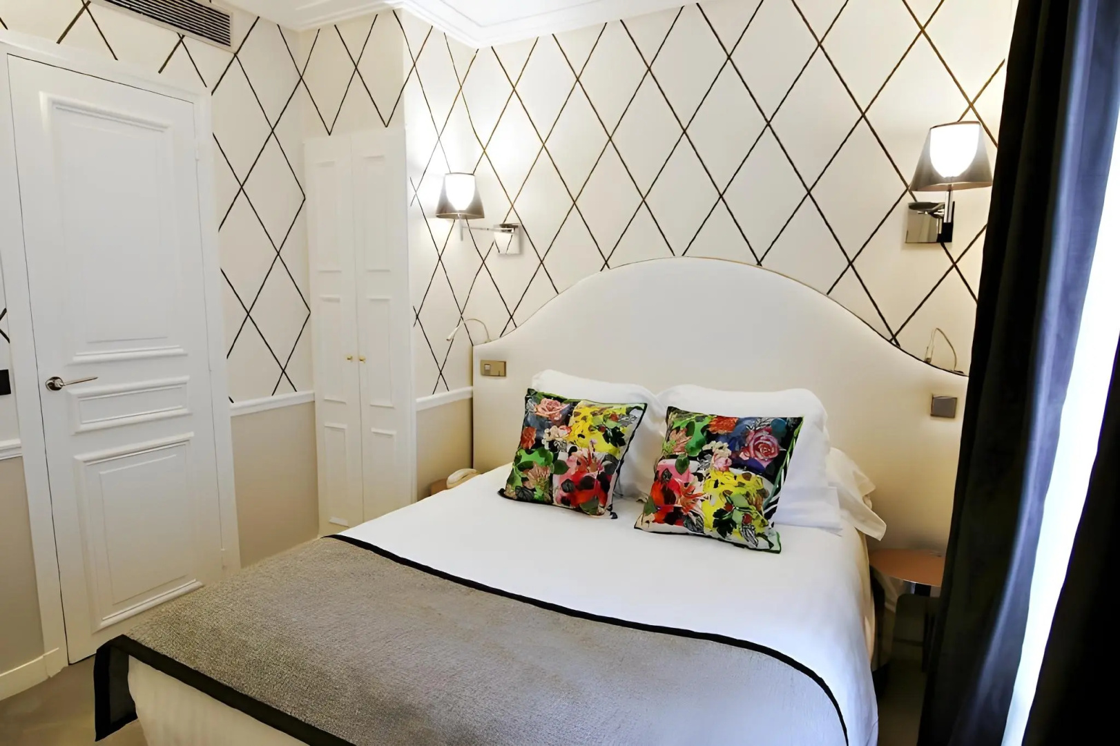 Photo - Hôtel Le Royal