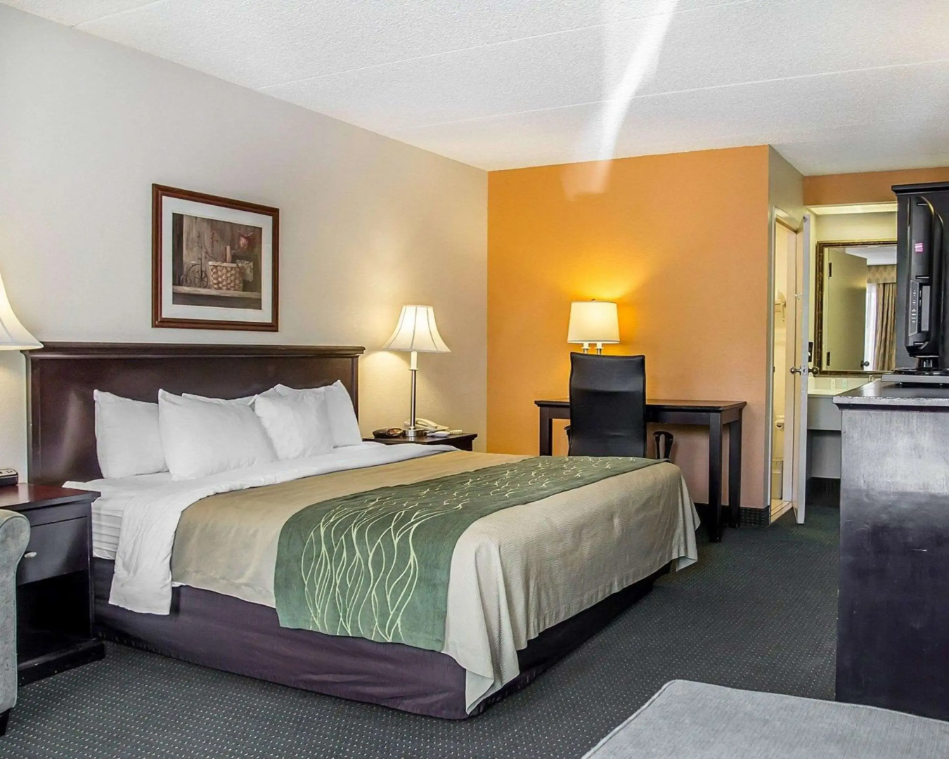 Foto - Quality Inn Riverside near UCR and Downtown