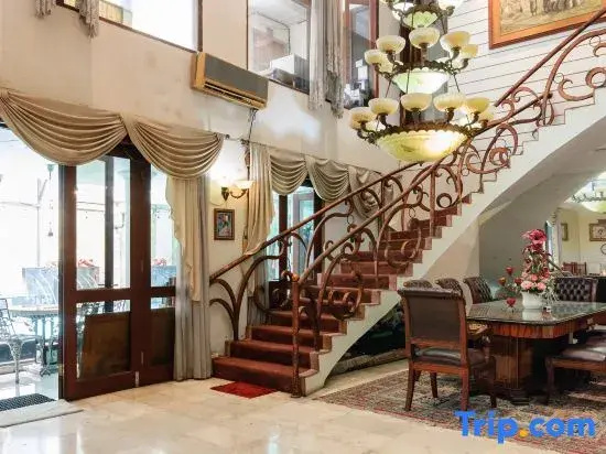 Photo - Urbanview de Dharmawangsa Suite Hotel