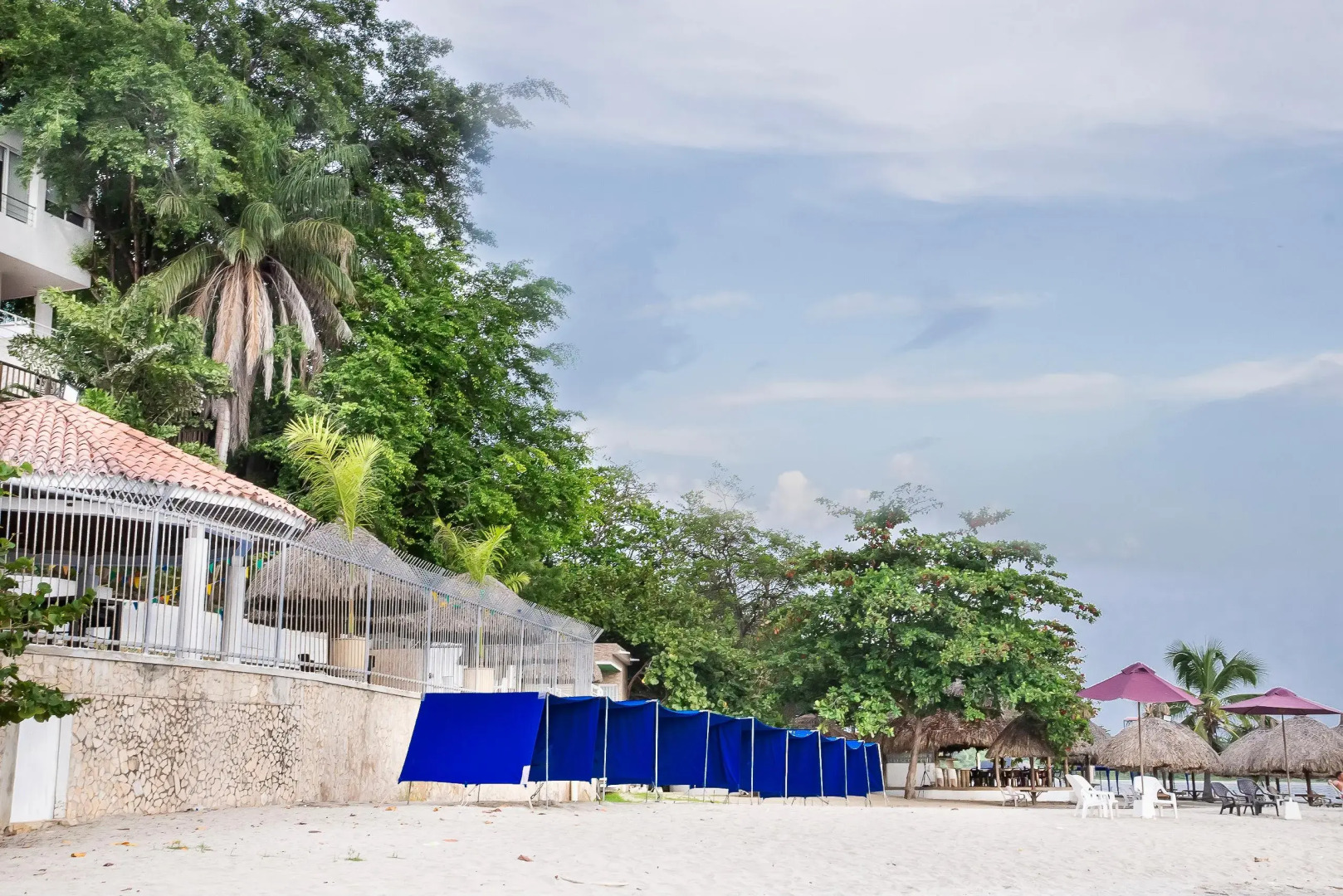 Photo - Santorini Kima Beach Resort