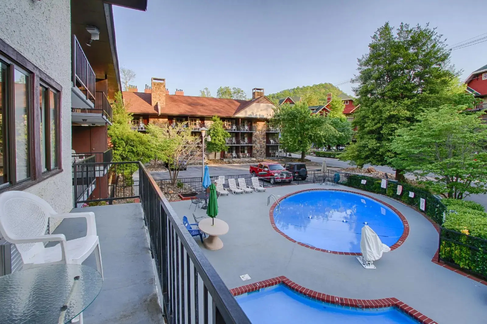 Photo - River Edge Inn