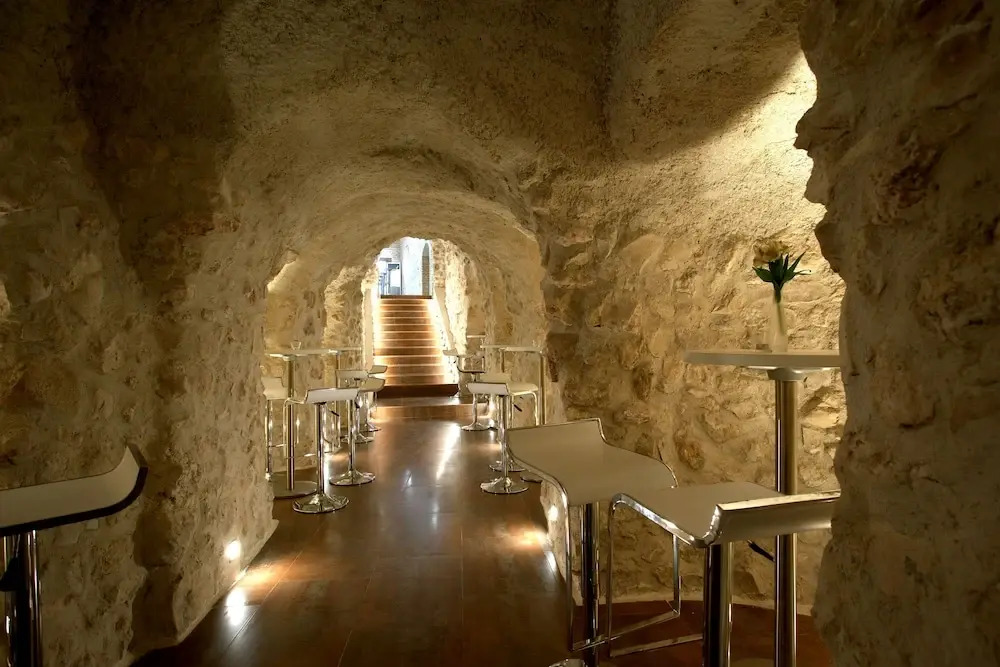 Photo - El Pontifical