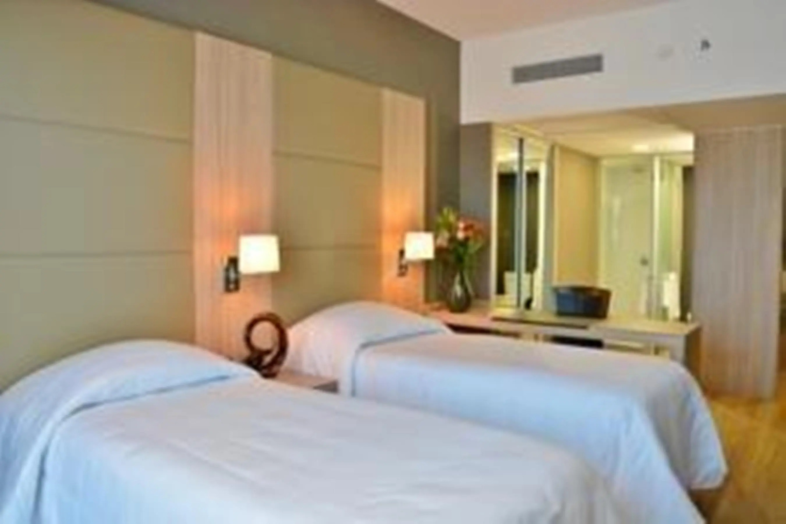 Photo - Savoy Hotel Encarnación