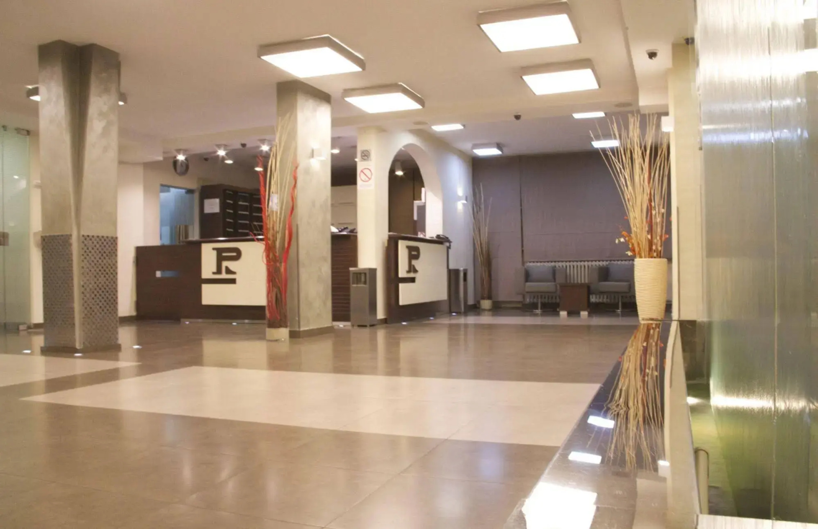 Foto - Hotel Srbija-FREE PARKING