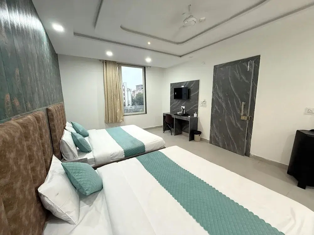 Foto - The Grand Luxury Stay Hotel