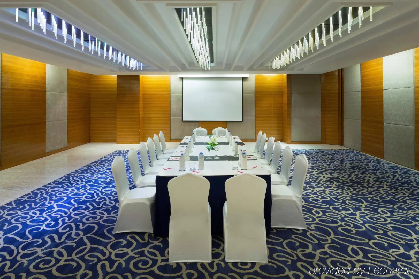 Photo - Four Points by Sheraton Jaipur, City Square