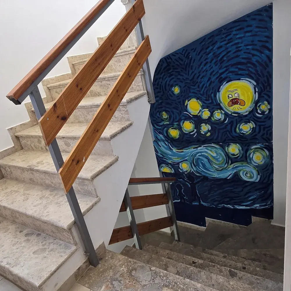 Foto - Lazy Roo Hostel Saranda