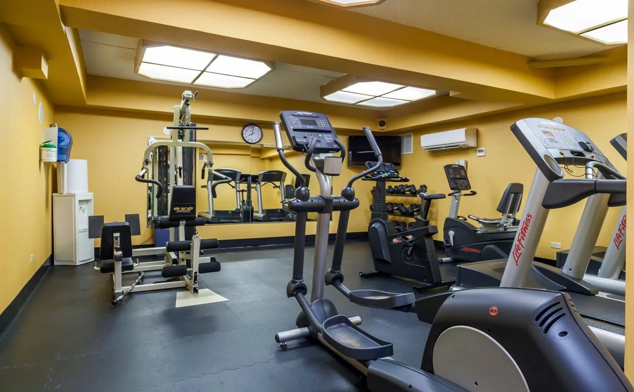 Photo - Best Western Plus Suites Downtown