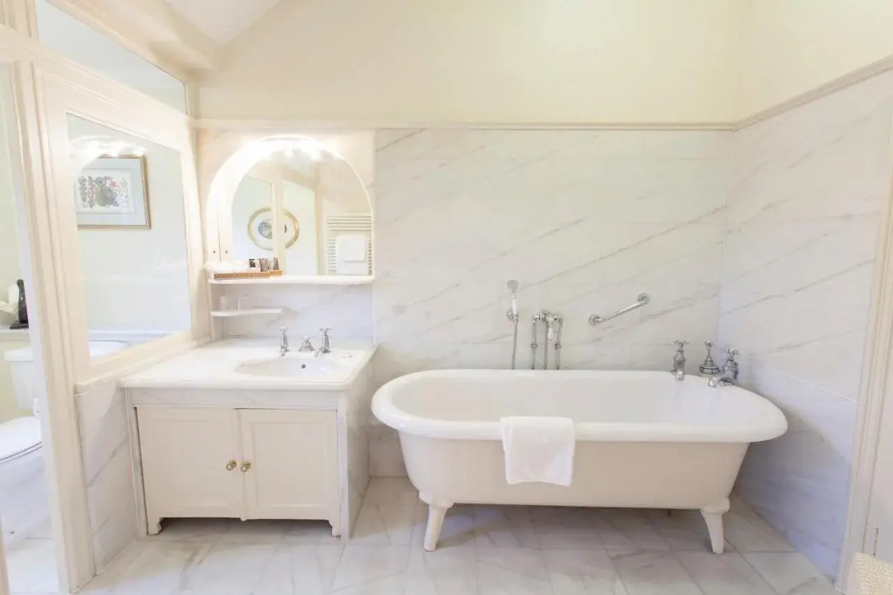 Photo - Warren House Hotel