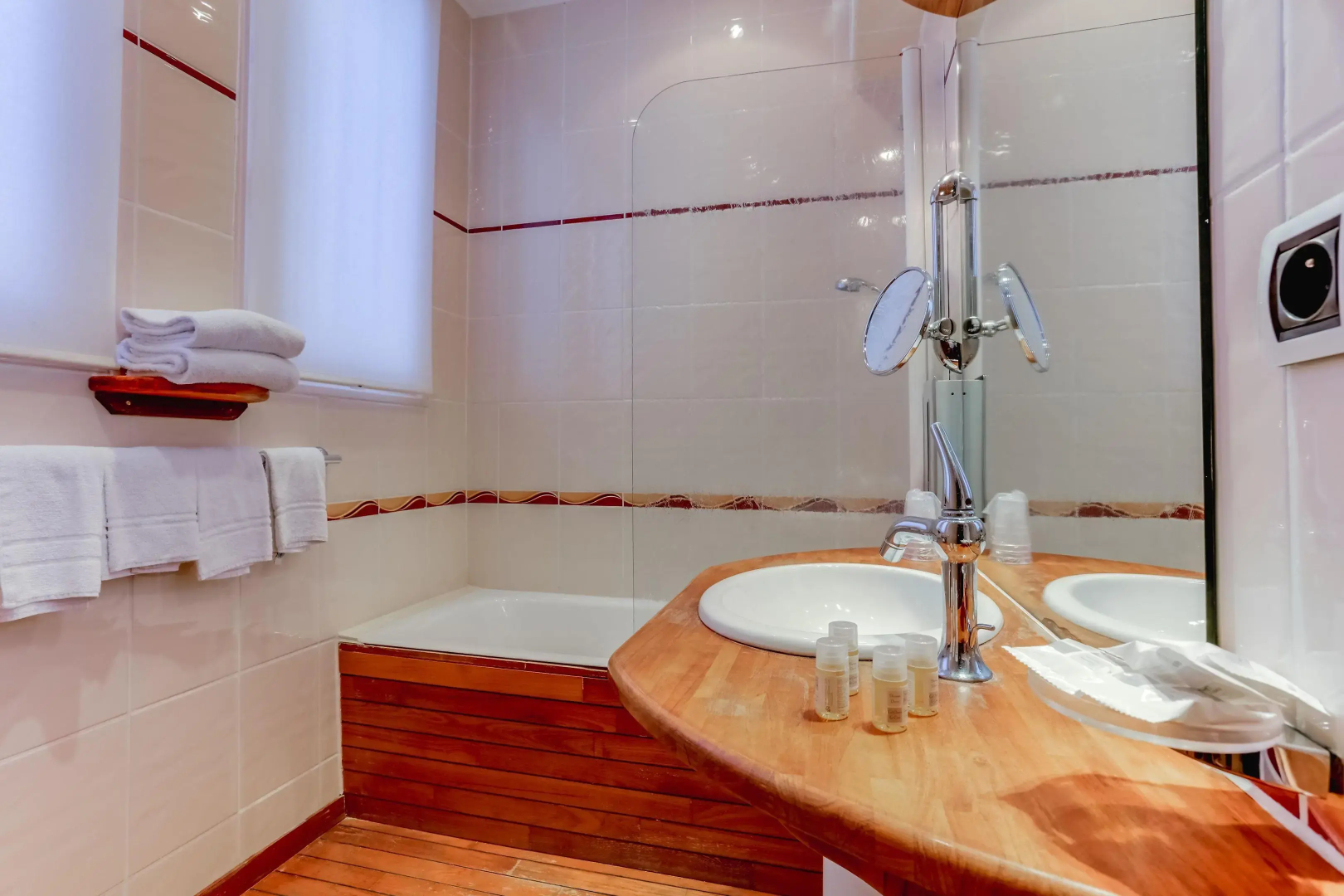 Photo - Hotel Kyriad Saint Malo Centre Plage