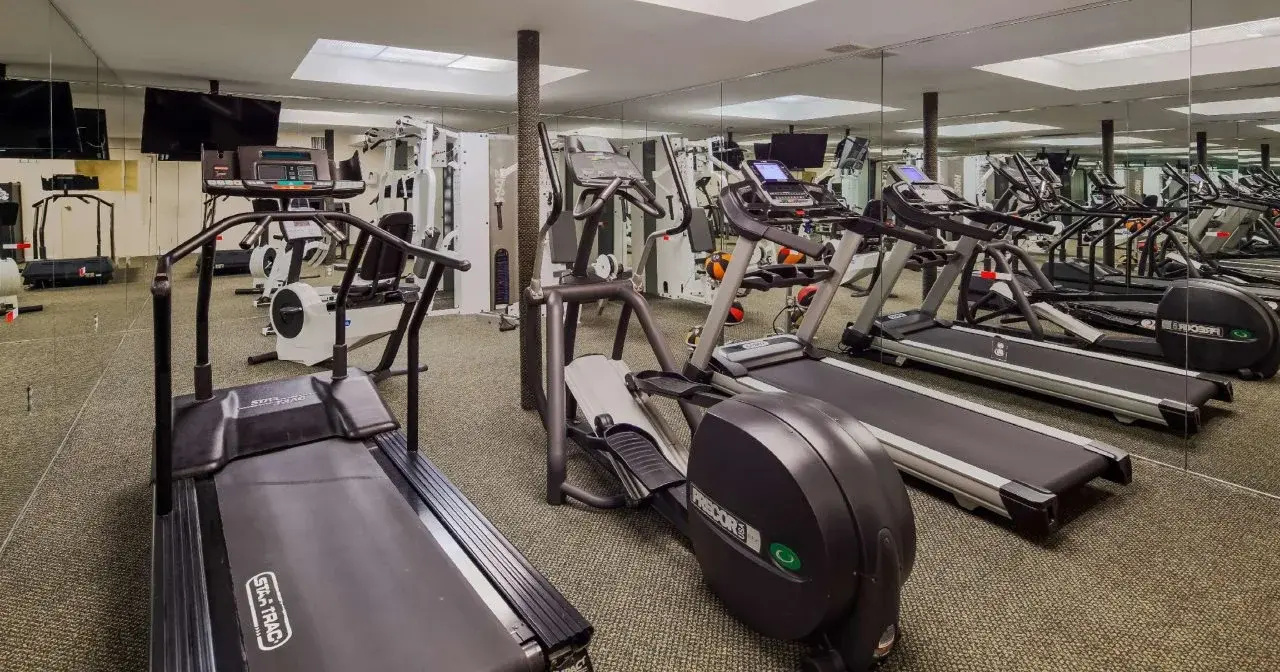 Photo - SureStay Plus by Best Western Woodbury Inn