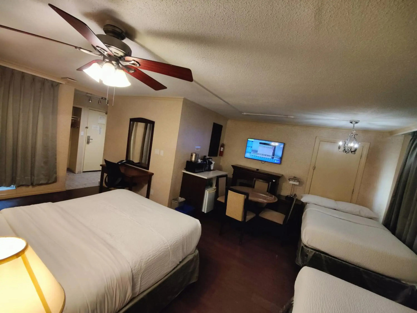 Photo - Opportune Hotel