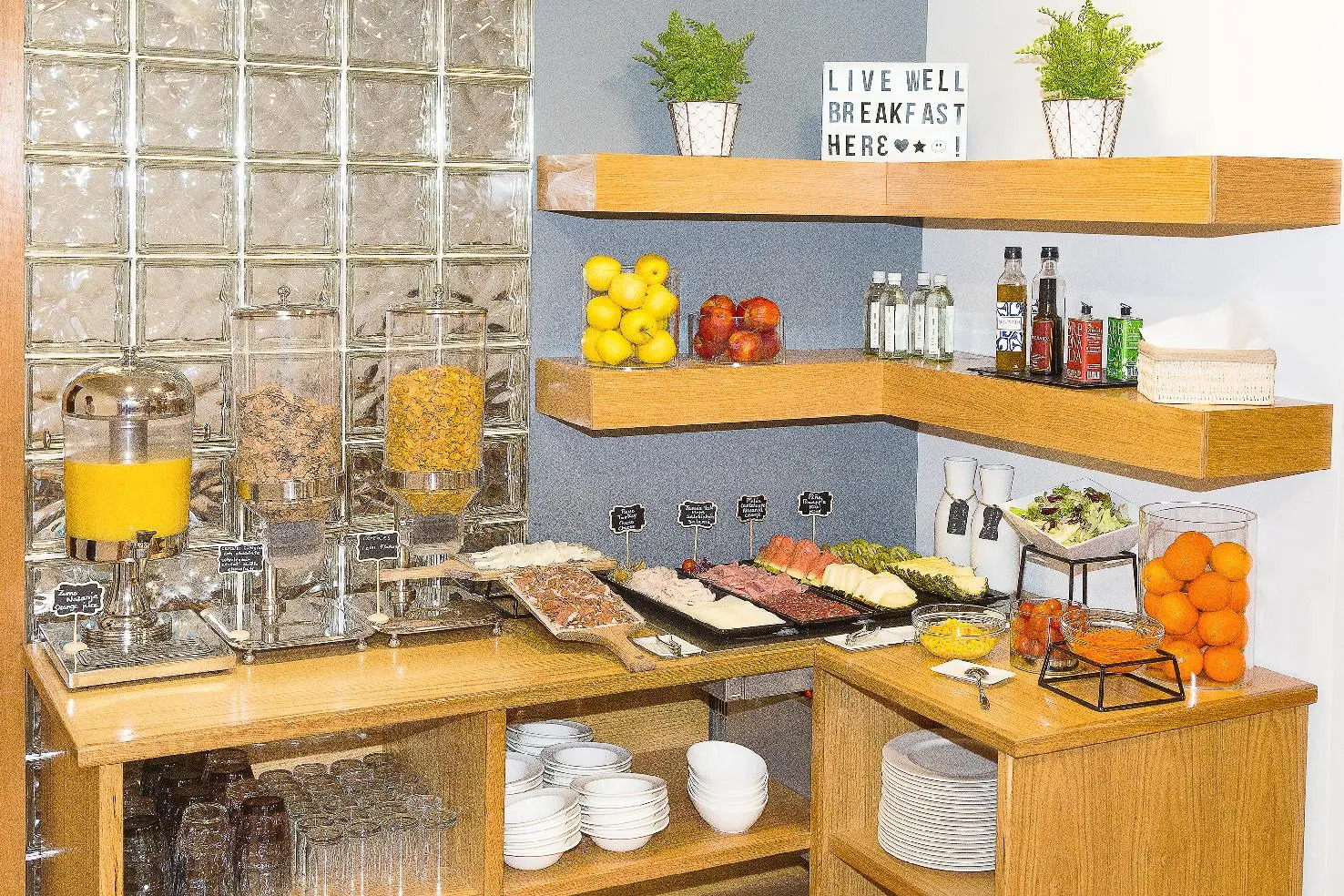 Photo - Hotel Serrano