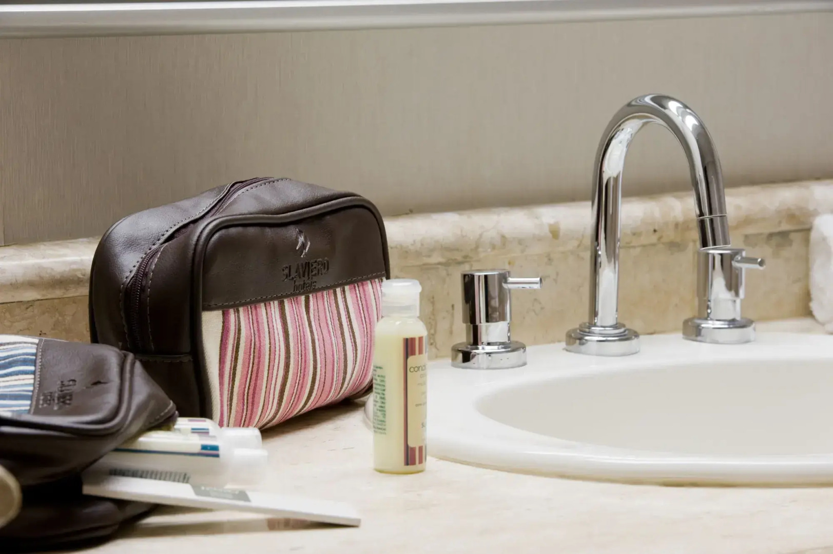 Photo - Slaviero Hotel Curitiba Centro