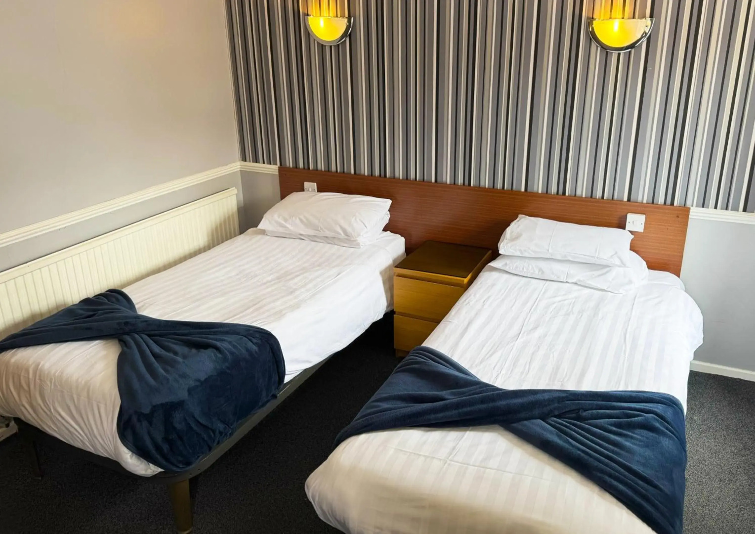 Photo - The Oakland Hotel