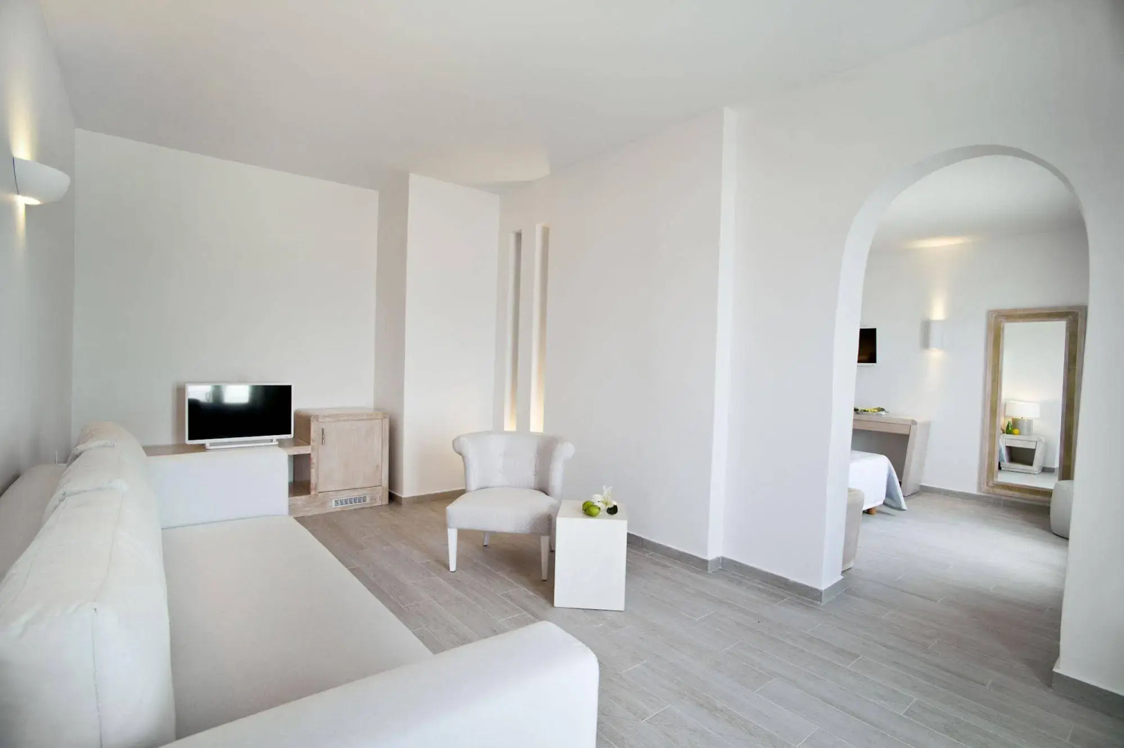 Photo - Santorini Palace