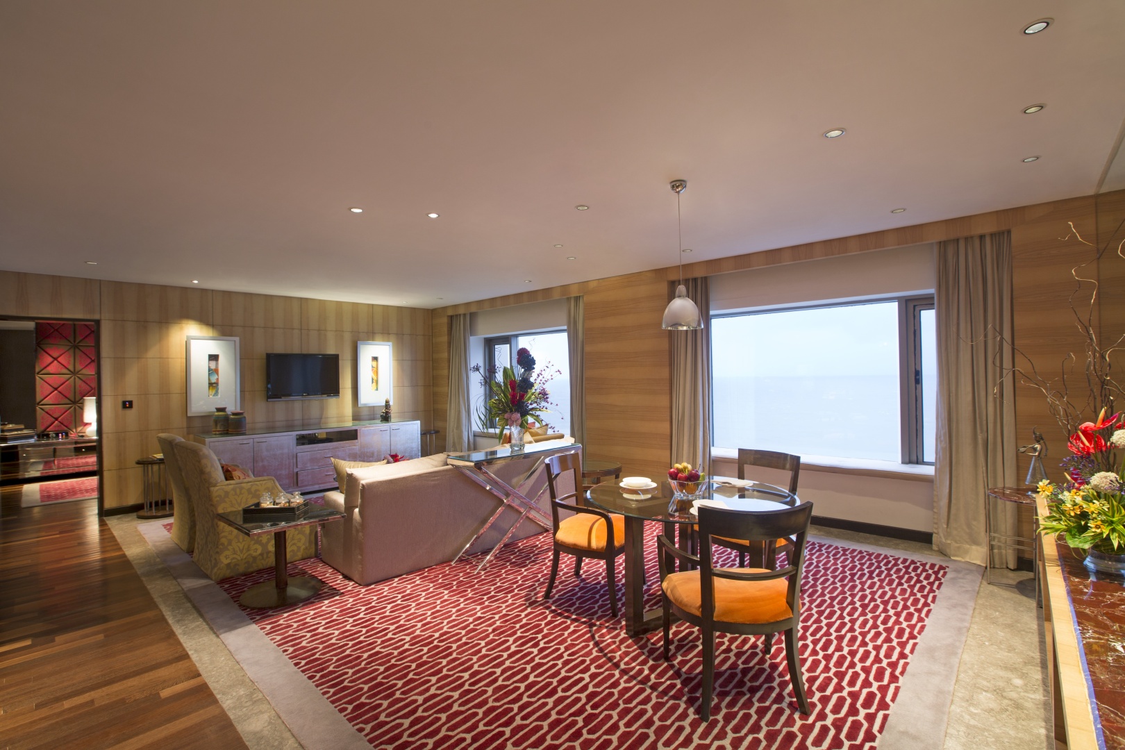 Photo - Taj Lands End