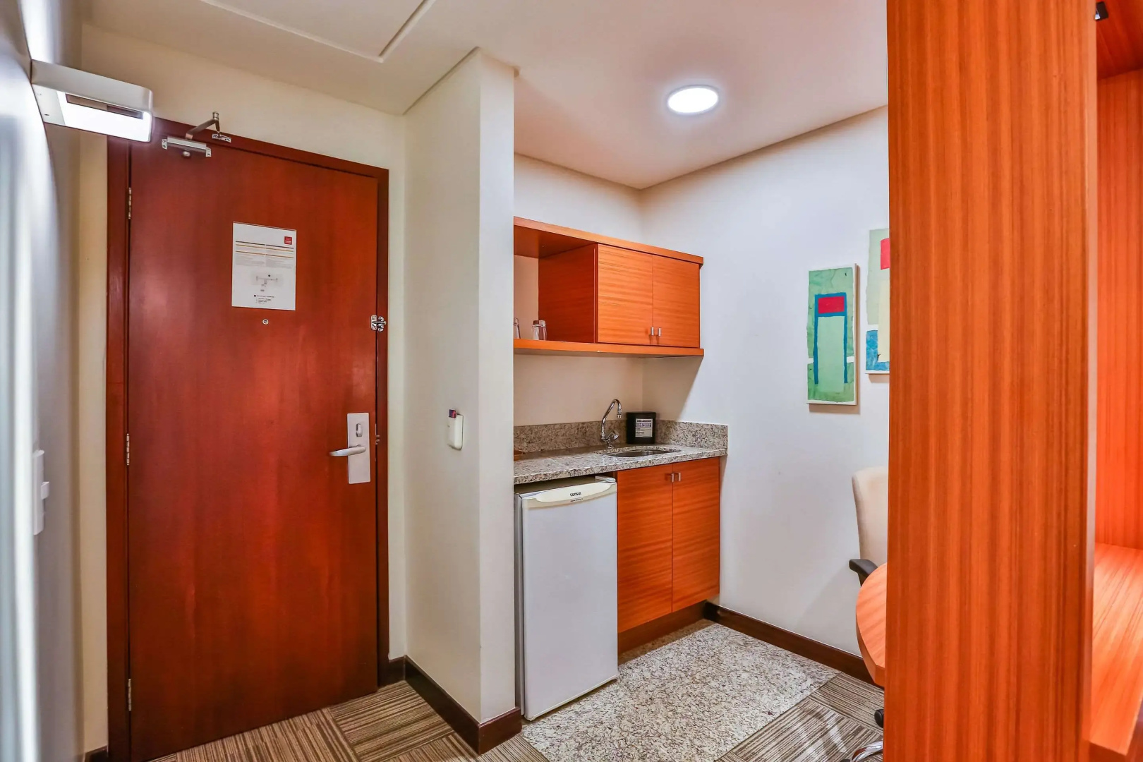 Photo - Comfort Suites Brasilia