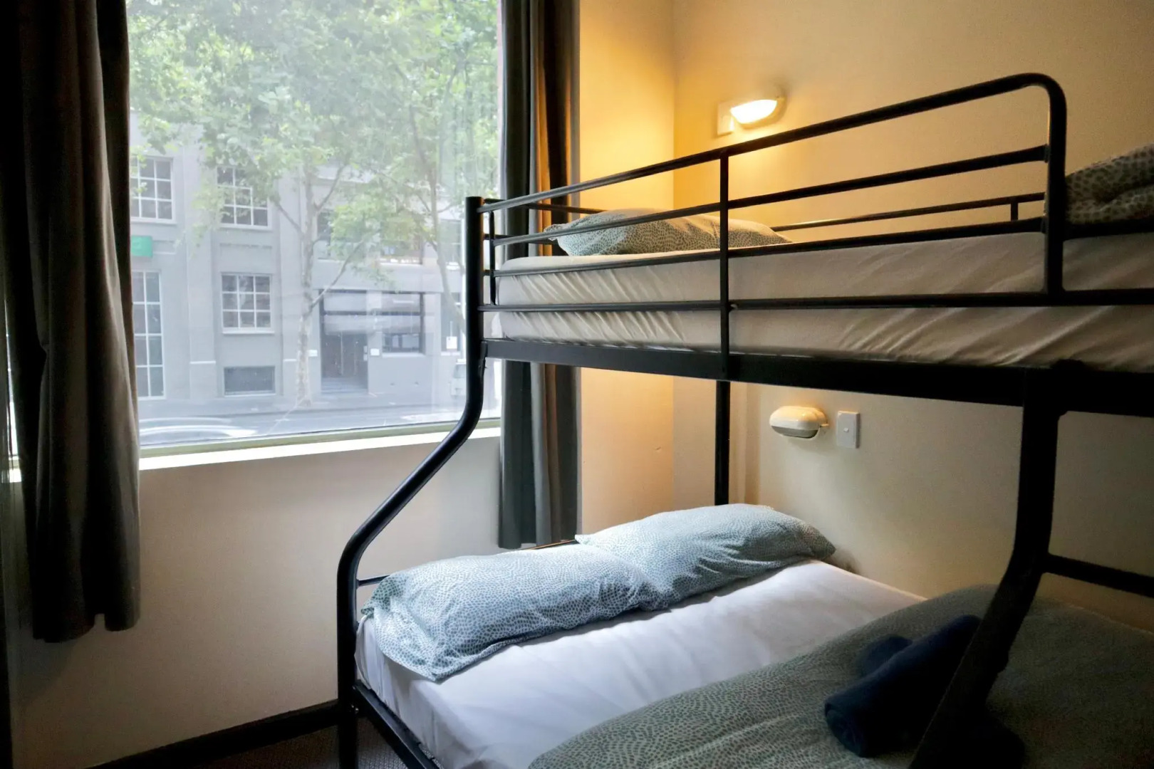 Photo - Melbourne City Backpackers