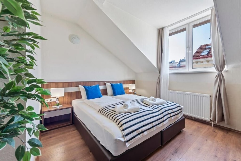 Photo - K22 Smart Rooms