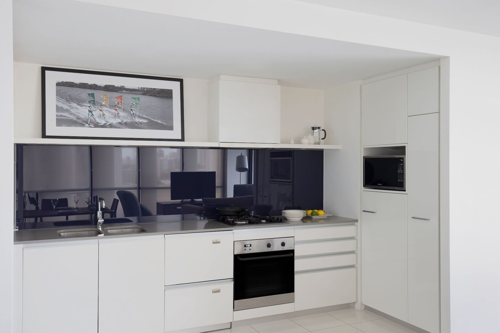 Photo - Mantra Circle On Cavill