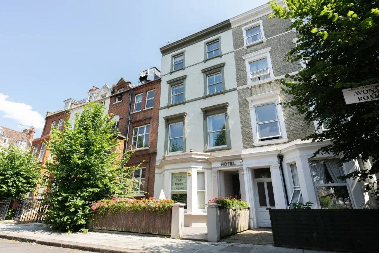 Photo - Simply Rooms & Suites