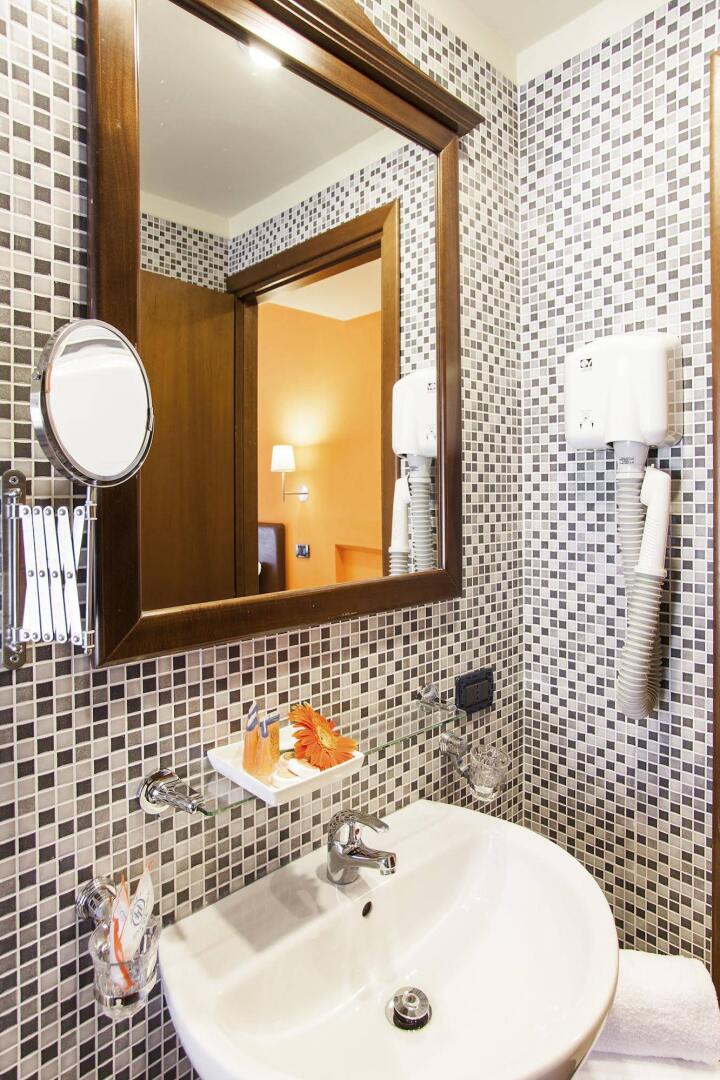 Photo - B&B Hotel Roma Tuscolana San Giovanni