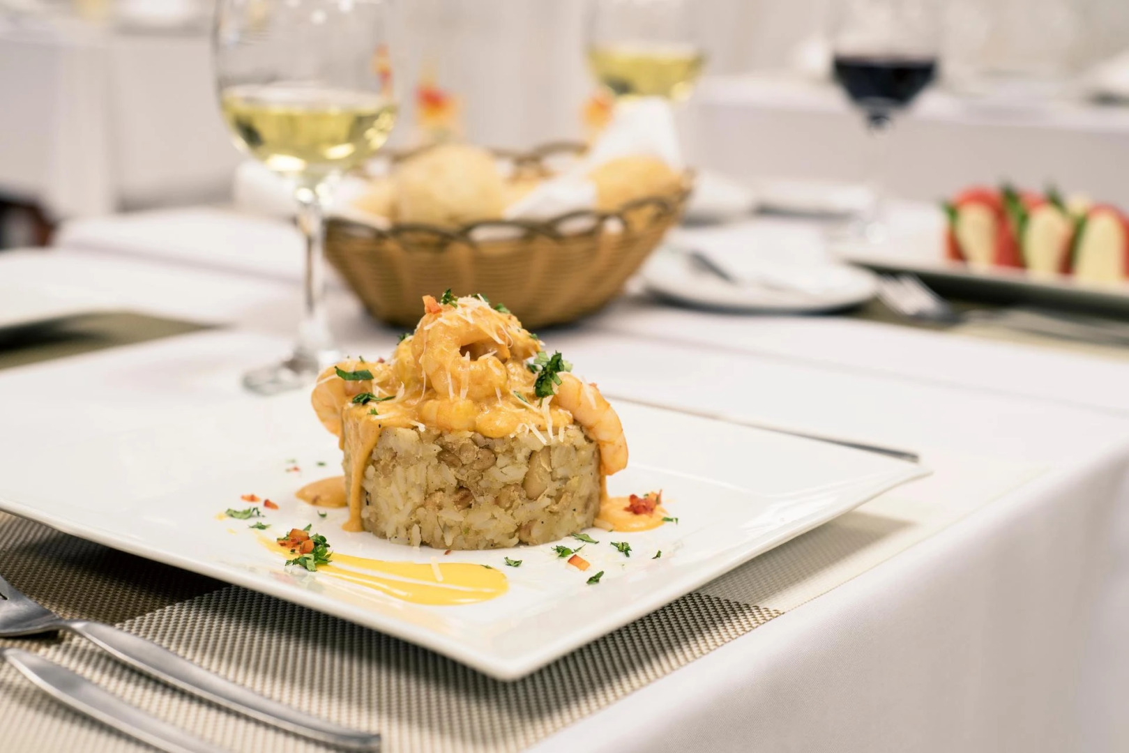 Photo - Inkari Suites Hotel