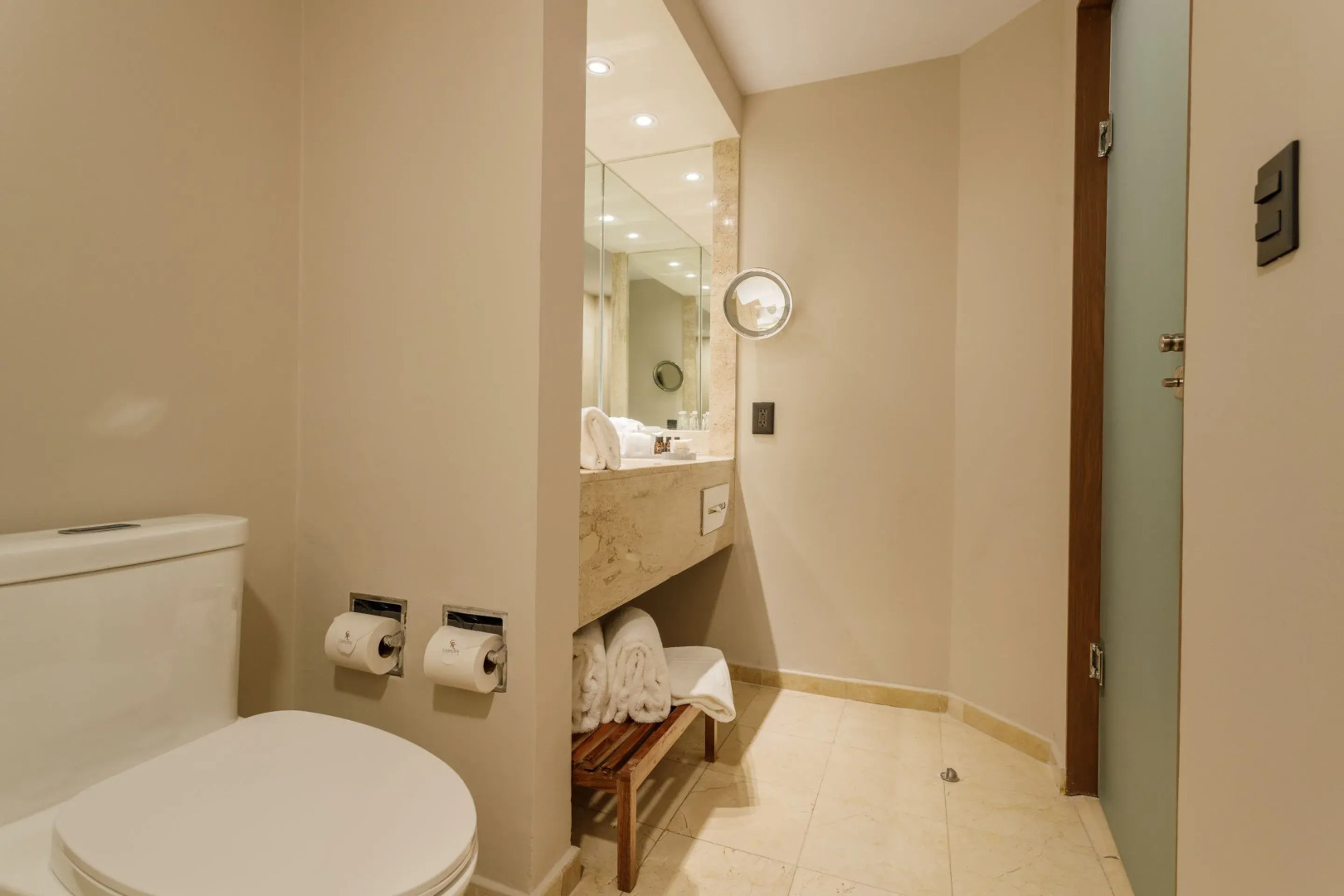 Photo - Camino Real Aeropuerto